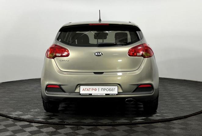 Kia Ceed II с пробегом 2013 года, цена 855 000 рублей, 99692 км, хэтчбек, Автокод Объявления