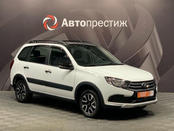 Lada (ВАЗ) Granta I Рестайлинг с пробегом 2024 года, цена 960 000 рублей, 2900 км, универсал, Автокод Объявления