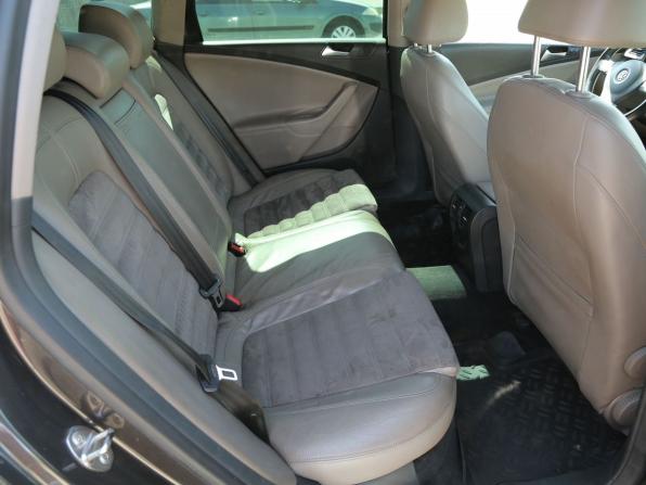 Volkswagen Passat B6 с пробегом 2008 года, цена 695 000 рублей, 211000 км, универсал, Автокод Объявления