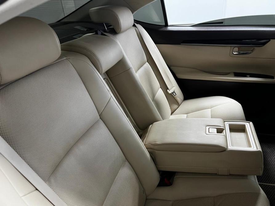 Lexus ES VI Рестайлинг Казань  - изображение 22