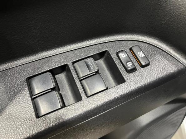 Toyota Highlander II (XU40) Рестайлинг с пробегом 2013 года, цена 1 974 000 рублей, 175797 км, внедорожник, Автокод Объявления