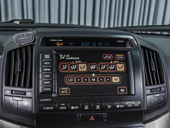 Toyota Land Cruiser 200 Series с пробегом 2008 года, цена 2 979 000 рублей, 324537 км, внедорожник, Автокод Объявления
