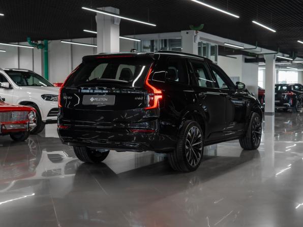 Volvo XC90 II Рестайлинг 2 с пробегом 2025 года, цена 9 700 000 рублей, 15 км, внедорожник, Автокод Объявления