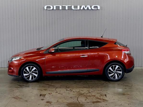 Renault Megane III с пробегом 2010 года, цена 647 000 рублей, 261211 км, хэтчбек, Автокод Объявления