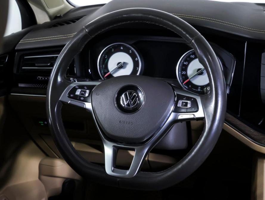 Volkswagen Touareg III Москва  - изображение 13