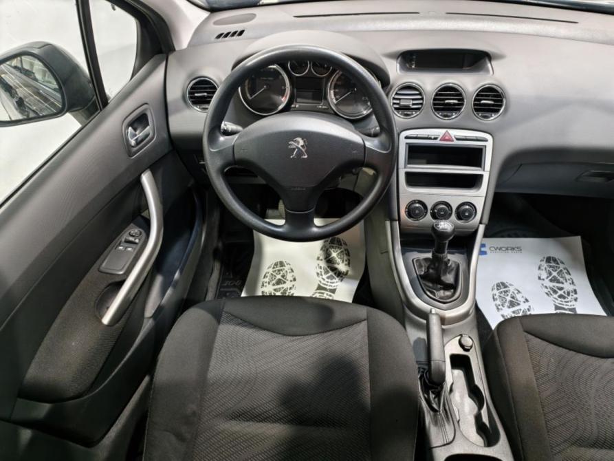 Peugeot 308 I Рестайлинг Курск  - изображение 9