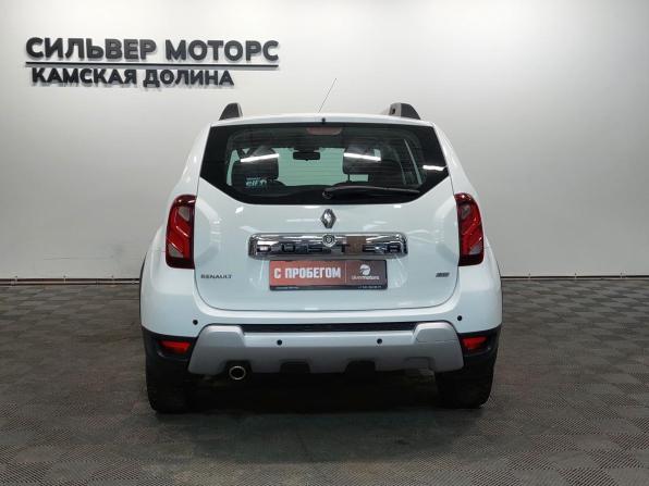 Renault Duster I Рестайлинг с пробегом 2017 года, цена 1 220 000 рублей, 197972 км, внедорожник, Автокод Объявления