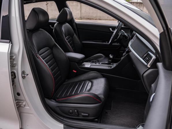 Kia Optima IV Рестайлинг с пробегом 2018 года, цена 2 173 000 рублей, 162685 км, седан, Автокод Объявления