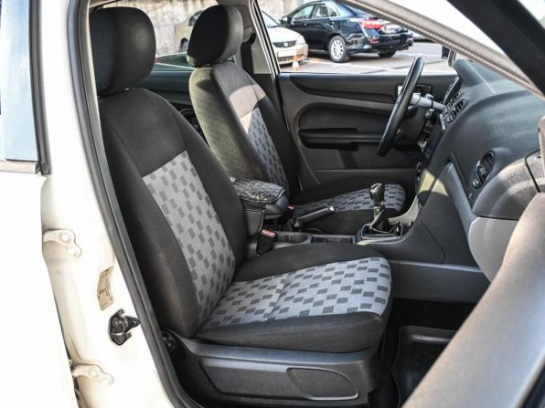 Ford Focus II с пробегом 2006 года, цена 469 000 рублей, 320842 км, седан, Автокод Объявления