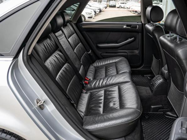 Audi A6 II (C5) Рестайлинг с пробегом 2003 года, цена 705 000 рублей, 231916 км, седан, Автокод Объявления