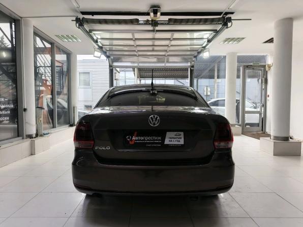 Volkswagen Polo V Рестайлинг с пробегом 2015 года, цена 880 000 рублей, 148870 км, седан, Автокод Объявления