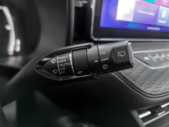 Haval Jolion I с пробегом 2023 года, цена 1 868 000 рублей, 70661 км, внедорожник, Автокод Объявления