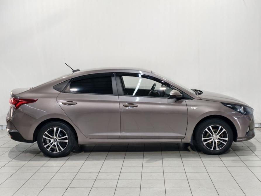 Hyundai Solaris II Курск  - изображение 4