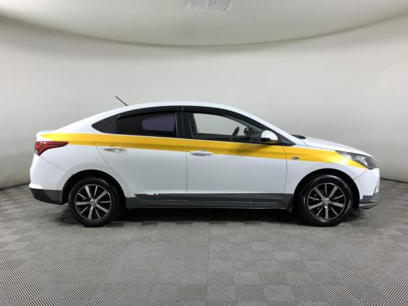 Hyundai Solaris II Рестайлинг с пробегом 2020 года, цена 980 000 рублей, 270198 км, седан, Автокод Объявления