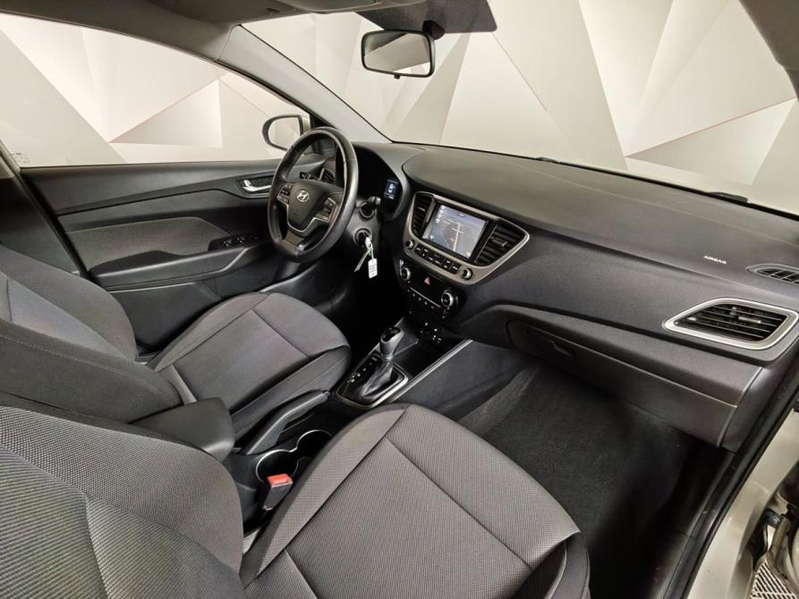 Hyundai Solaris II Москва  - изображение 13