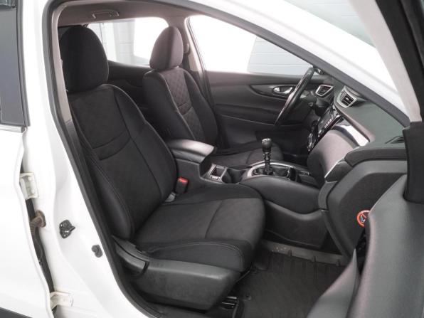 Nissan Qashqai II с пробегом 2015 года, цена 1 269 000 рублей, 208616 км, внедорожник, Автокод Объявления