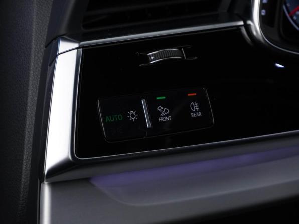 Audi Q8 I (4M) с пробегом 2019 года, цена 7 980 055 рублей, 58585 км, внедорожник, Автокод Объявления