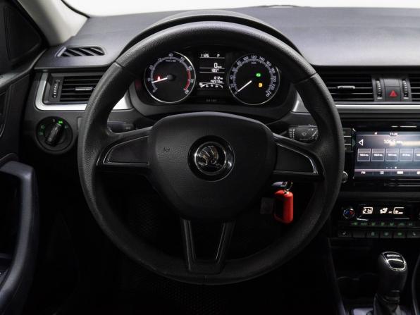 Skoda Rapid I Рестайлинг с пробегом 2018 года, цена 1 159 000 рублей, 142371 км, лифтбек, Автокод Объявления