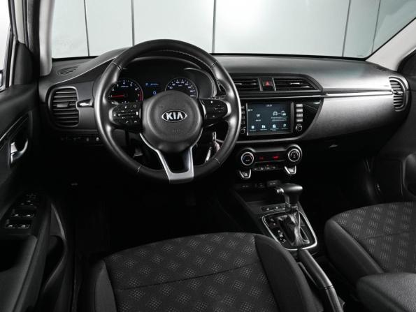 Kia Rio IV с пробегом 2017 года, цена 1 629 000 рублей, 70265 км, хэтчбек, Автокод Объявления