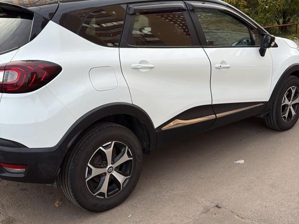 Renault Kaptur I с пробегом 2018 года, цена 1 600 000 рублей, 125870 км, внедорожник, Автокод Объявления
