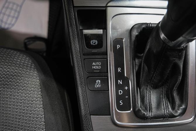 Volkswagen Passat B7 с пробегом 2012 года, цена 849 000 рублей, 138000 км, седан, Автокод Объявления