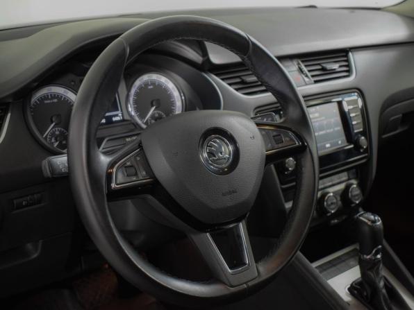 Skoda Octavia III (A7) с пробегом 2016 года, цена 1 515 000 рублей, 128000 км, лифтбек, Автокод Объявления
