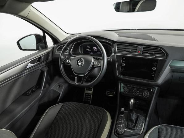 Volkswagen Tiguan II с пробегом 2019 года, цена 2 499 000 рублей, 95672 км, внедорожник, Автокод Объявления