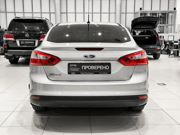 Ford Focus III с пробегом 2012 года, цена 660 000 рублей, 255901 км, седан, Автокод Объявления