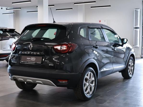 Renault Kaptur I с пробегом 2017 года, цена 1 380 000 рублей, 161575 км, внедорожник, Автокод Объявления