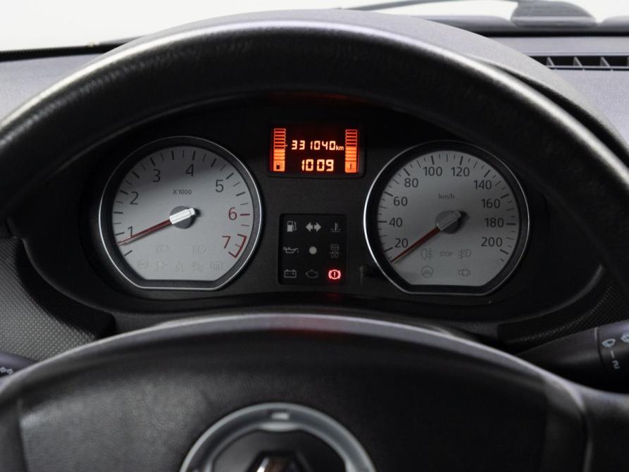 Renault Logan I Рестайлинг Тюмень  - изображение 20