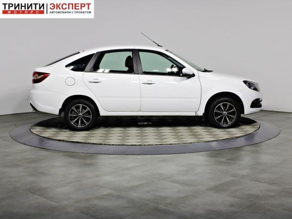Lada (ВАЗ) Granta I Рестайлинг с пробегом 2022 года, цена 837 000 рублей, 39676 км, лифтбек, Автокод Объявления