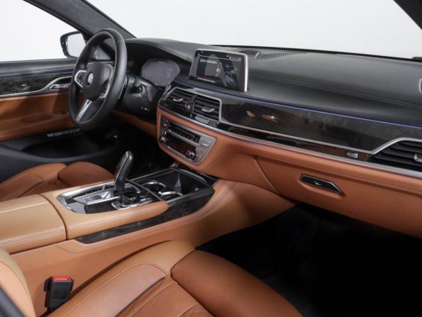 BMW 7 серии VI (G11/G12) с пробегом 2016 года, цена 4 490 000 рублей, 38911 км, седан, Автокод Объявления