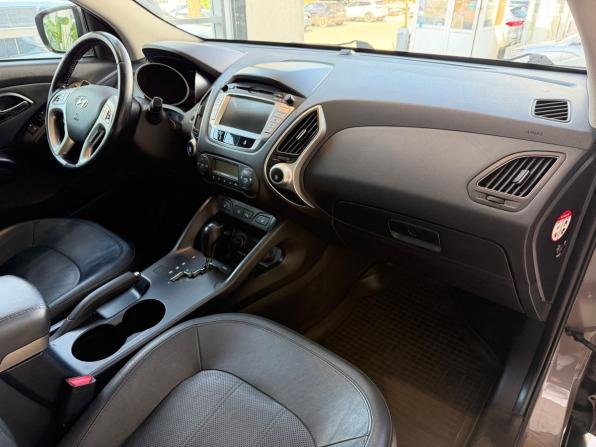 Hyundai ix35 I с пробегом 2013 года, цена 1 380 000 рублей, 183482 км, внедорожник, Автокод Объявления
