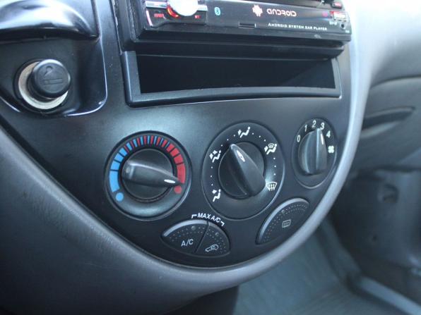 Ford Focus I Рестайлинг с пробегом 2002 года, цена 199 000 рублей, 194750 км, универсал, Автокод Объявления