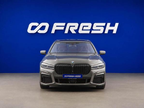BMW 7 серии VI (G11/G12) Рестайлинг с пробегом 2019 года, цена 5 699 077 рублей, 102005 км, седан, Автокод Объявления