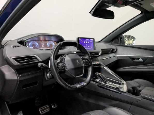 Peugeot 3008 II с пробегом 2018 года, цена 2 100 000 рублей, 50986 км, внедорожник, Автокод Объявления