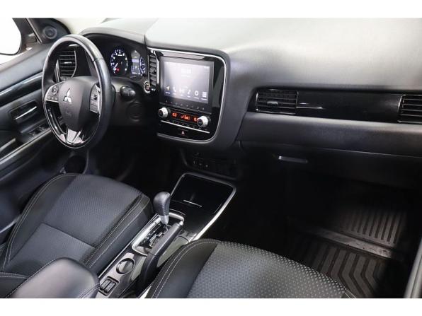 Mitsubishi Outlander III Рестайлинг 3 с пробегом 2021 года, цена 2 249 000 рублей, 104849 км, внедорожник, Автокод Объявления