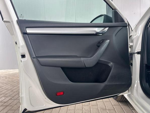 Skoda Octavia III (A7) с пробегом 2014 года, цена 800 000 рублей, 240000 км, универсал, Автокод Объявления