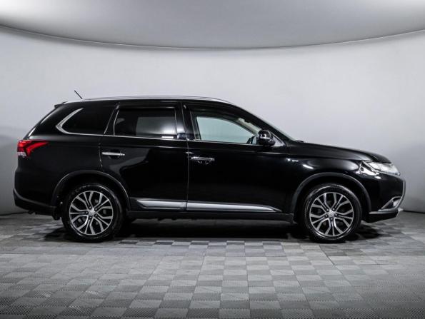 Mitsubishi Outlander III Рестайлинг 2 с пробегом 2015 года, цена 2 498 000 рублей, 72310 км, внедорожник, Автокод Объявления