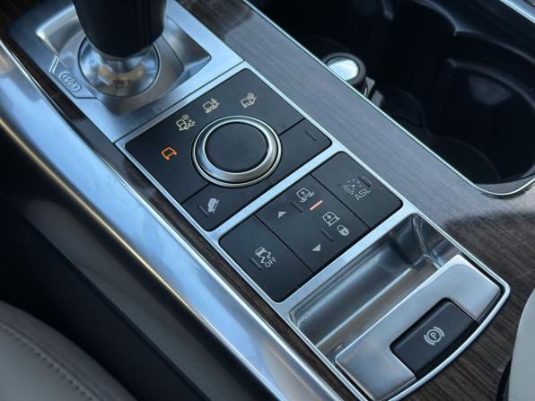 Land Rover Range Rover Sport II с пробегом 2014 года, цена 3 290 000 рублей, 85594 км, внедорожник, Автокод Объявления