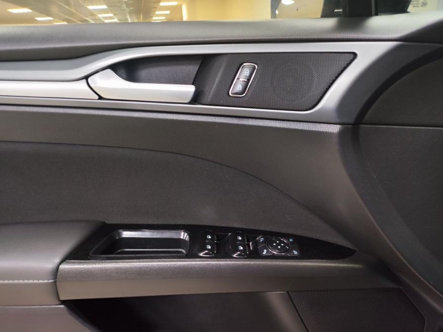 Ford Mondeo V Москва  - изображение 19