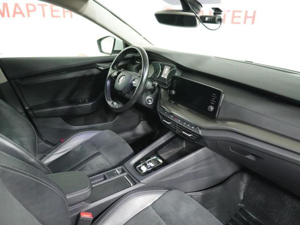 Skoda Octavia IV (A8) с пробегом 2020 года, цена 2 300 000 рублей, 116820 км, лифтбек, Автокод Объявления