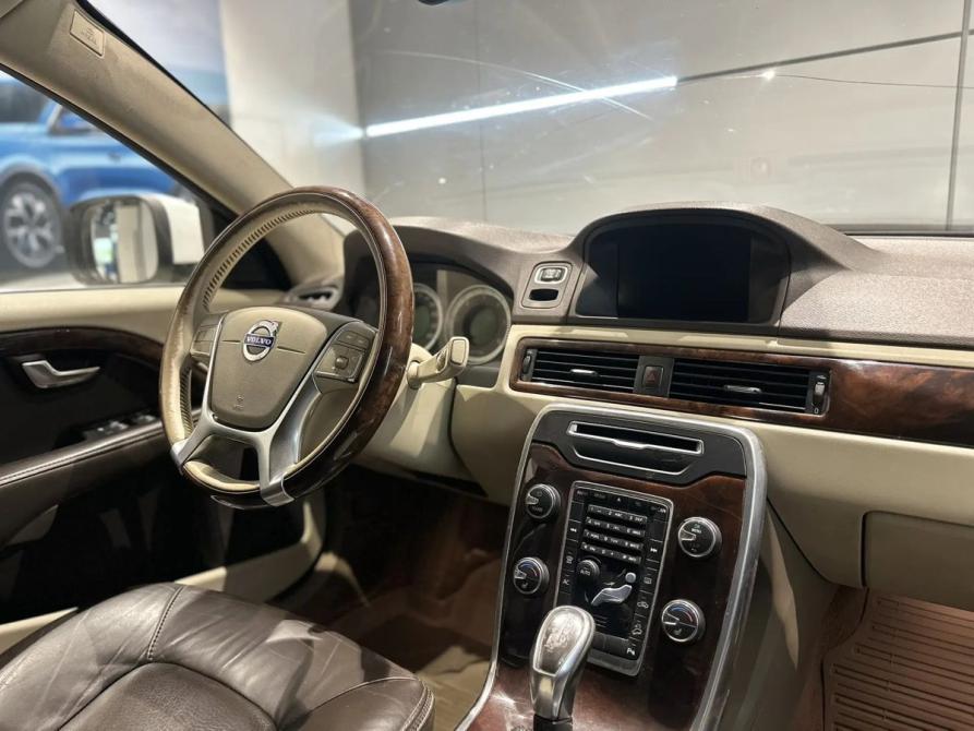 Volvo XC70 II Новосибирск  - изображение 9