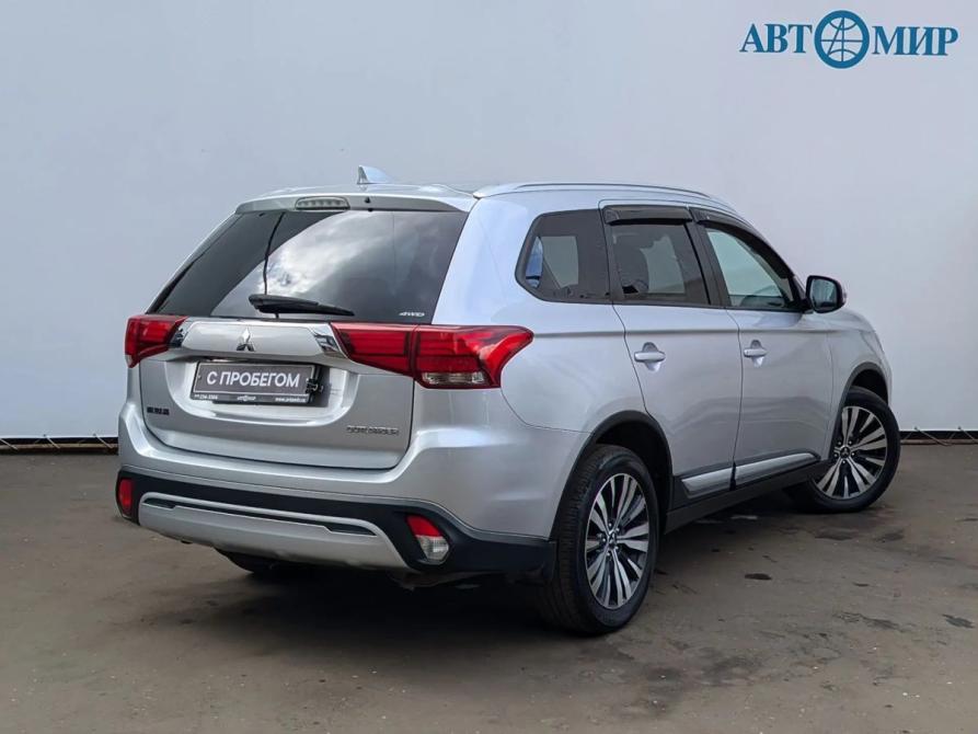 Mitsubishi Outlander III Рестайлинг 3 Москва  - изображение 5