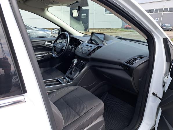 Ford Kuga II Рестайлинг с пробегом 2017 года, цена 1 689 000 рублей, 84000 км, внедорожник, Автокод Объявления