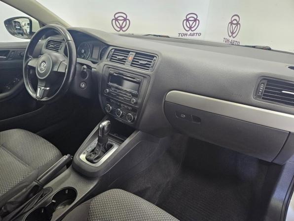 Volkswagen Jetta VI с пробегом 2013 года, цена 821 000 рублей, 228824 км, седан, Автокод Объявления