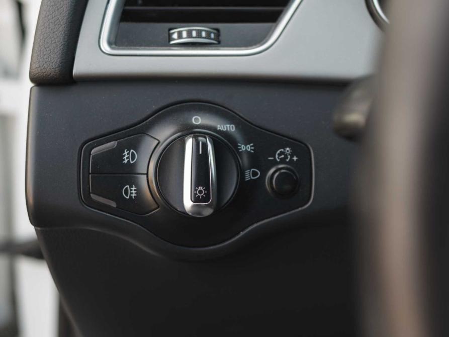Audi A4 IV (B8) Рестайлинг Новосибирск  - изображение 15