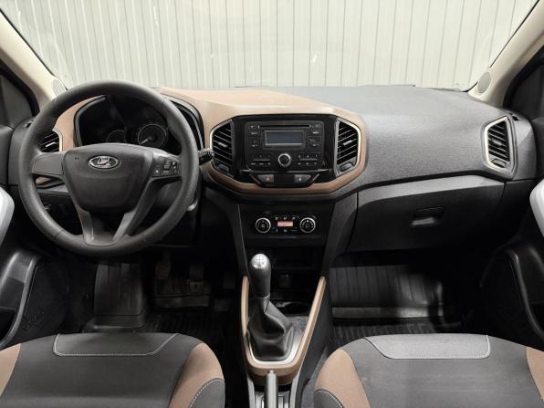 Lada (ВАЗ) XRAY I с пробегом 2017 года, цена 828 000 рублей, 64016 км, хэтчбек, Автокод Объявления