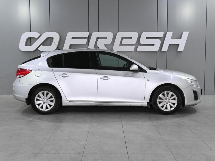 Chevrolet Cruze I Рестайлинг Ростов-на-Дону  - изображение 5