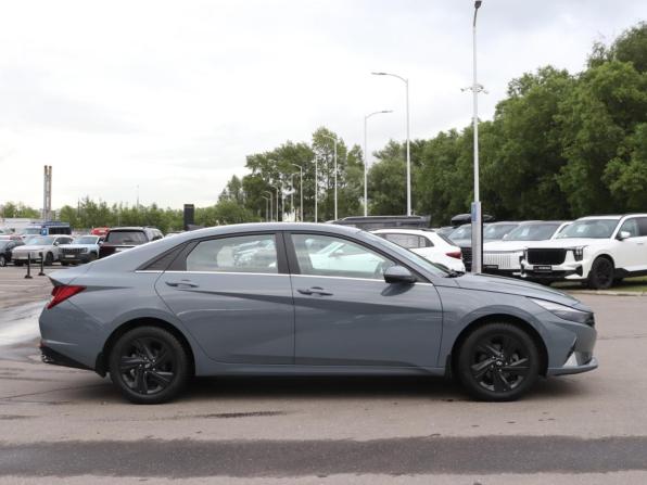 Hyundai Elantra VII (CN7) с пробегом 2022 года, цена 1 960 000 рублей, 65834 км, седан, Автокод Объявления